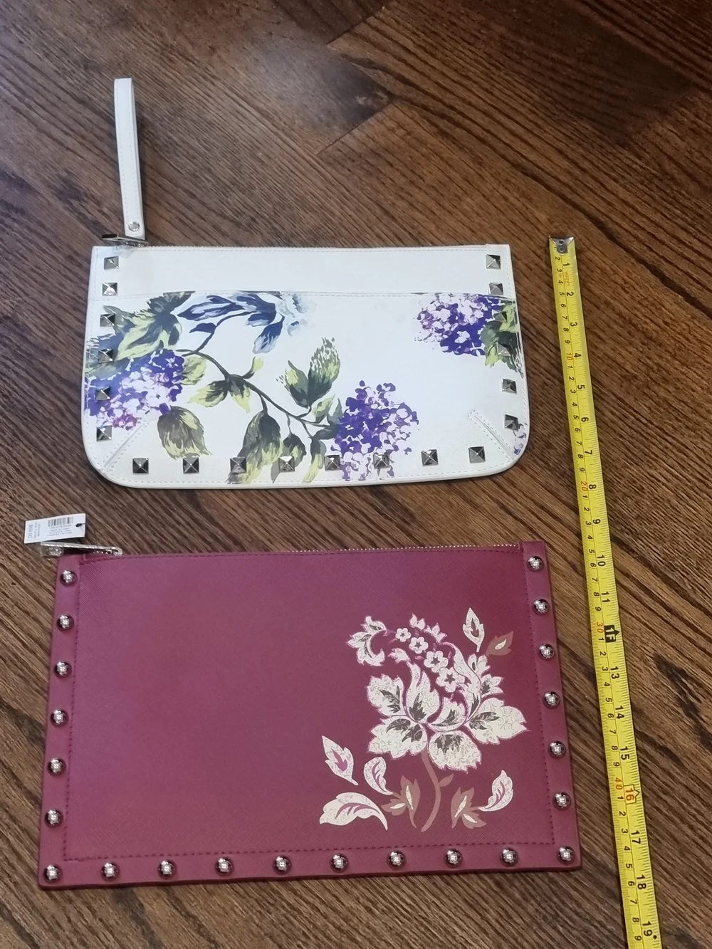 WHITE HOUSE BLACK MARKET WRISTEL White Floral and Plum Floral Clutch Set - Picture 7 of 16